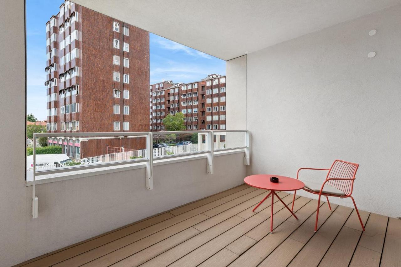 Limehome Milan Via Stresa Bagian luar foto